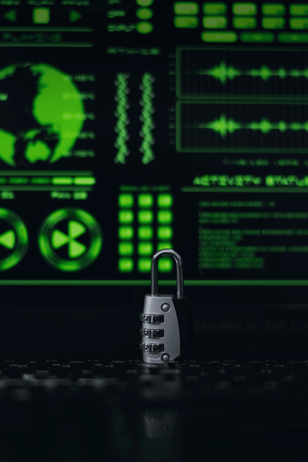 Piattaforma per la governance della sicurezza informatica dei prodotti